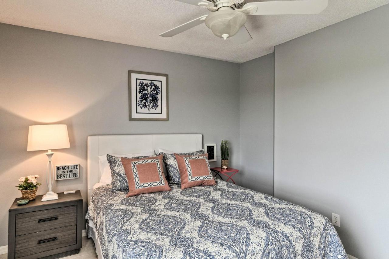 Condo With Pool And Gulf Access On Anna Maria Island! Holmes Beach Bagian luar foto